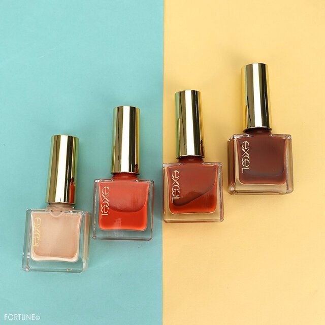 エクセル ネイルポリッシュ N 21夏の限定色を全色比較 エモーショナルな4色が登場 ローリエプレス