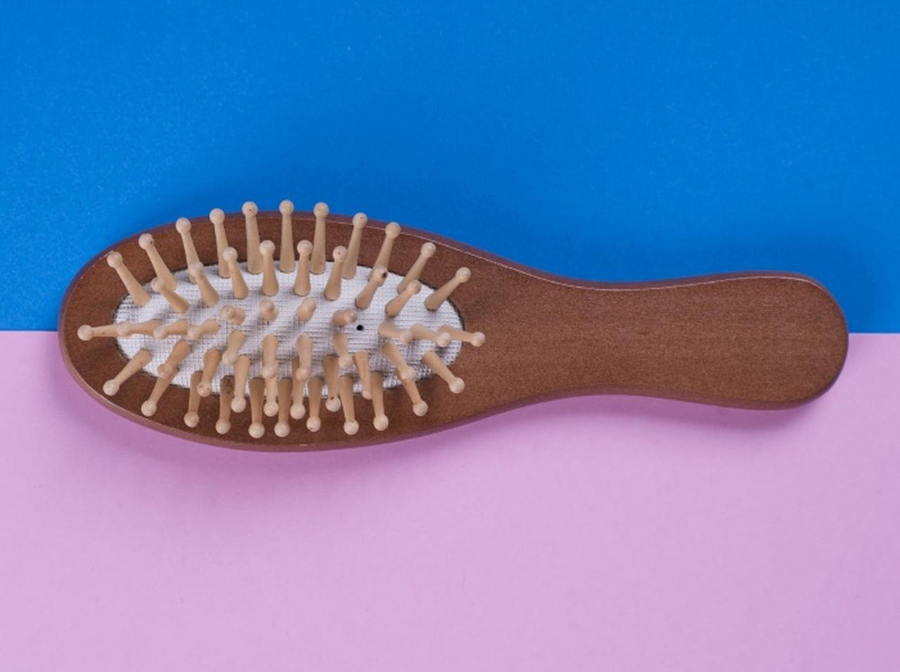 髪を朝とかすのはダメ セレブ御用達ヘアスタイリストが語る そのワケ 18年2月2日 エキサイトニュース