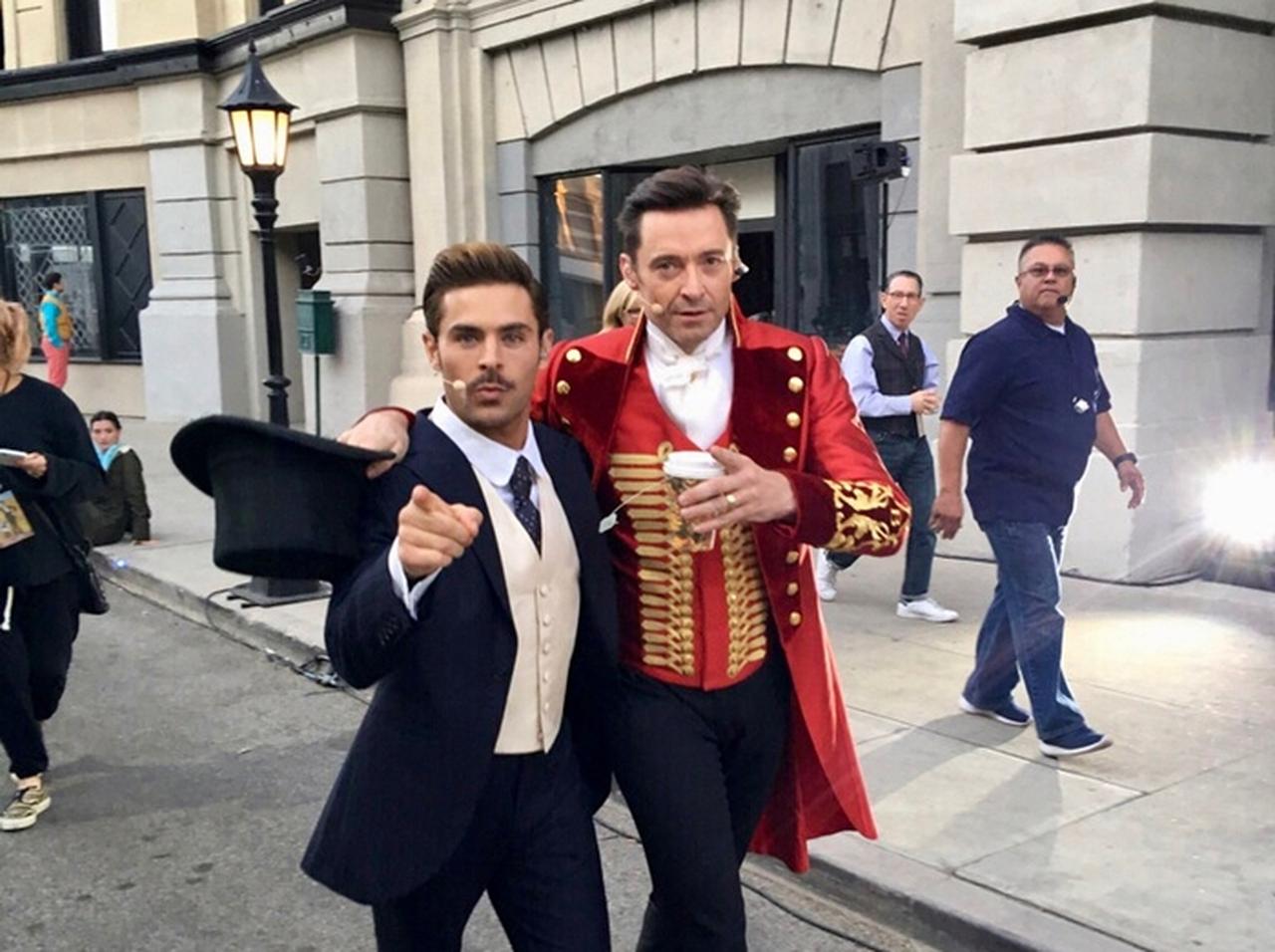 ザック エフロン グレイテスト ショーマン の曲を聞いた時の反応は 18年3月3日 エキサイトニュース