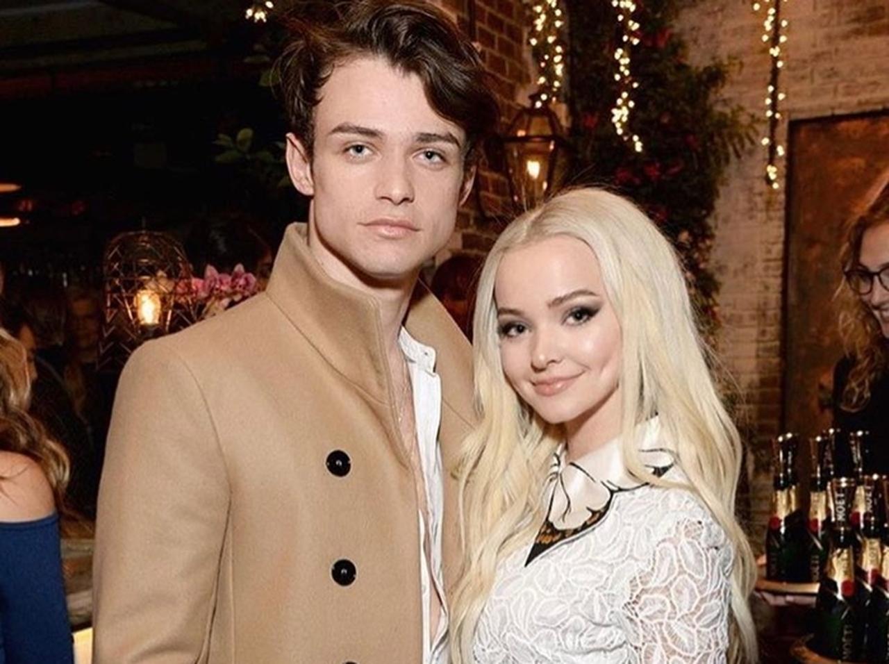 トーマス ドバティ 恋人ダヴ キャメロンが好きすぎるあまりアレを着用 18年4月21日 エキサイトニュース