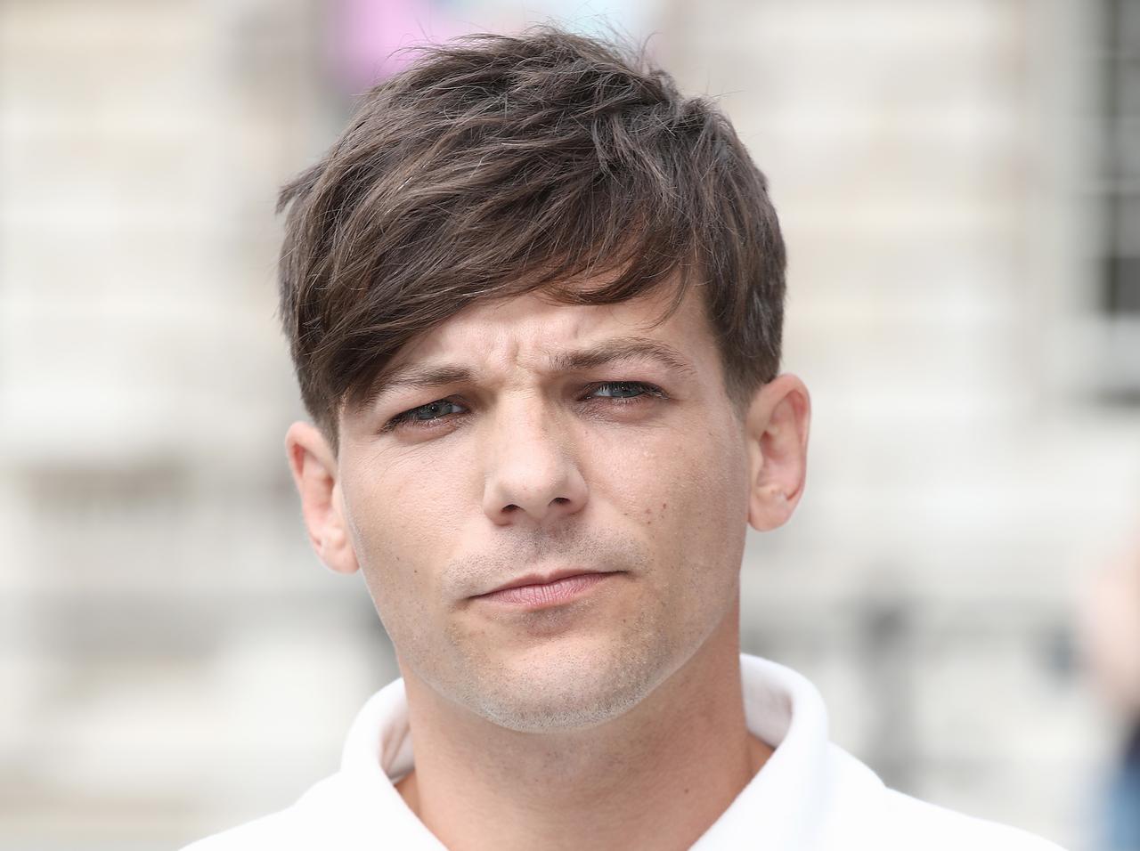 1dのルイ トムリンソン Snsへの長文メッセージで 心の重荷 を激白 19年4月23日 エキサイトニュース