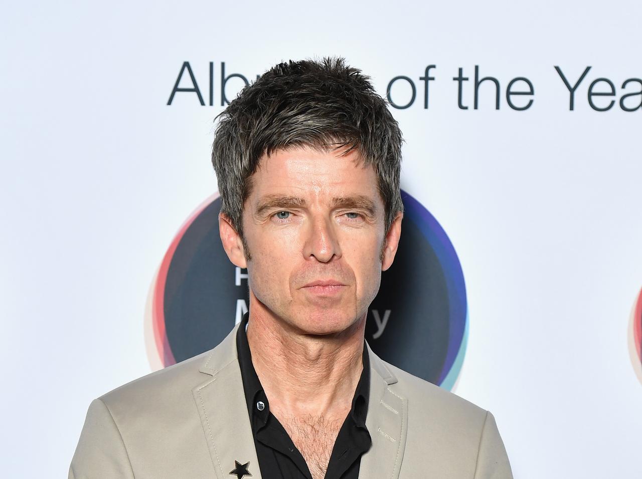 ノエル ギャラガー 虐待してきた父親は自分にとって 無意味 19年8月18日 エキサイトニュース