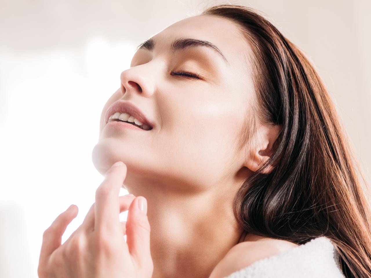 薄いだけじゃない 究極の すっぴん風メイク をプロが伝授 19年10月30日 エキサイトニュース