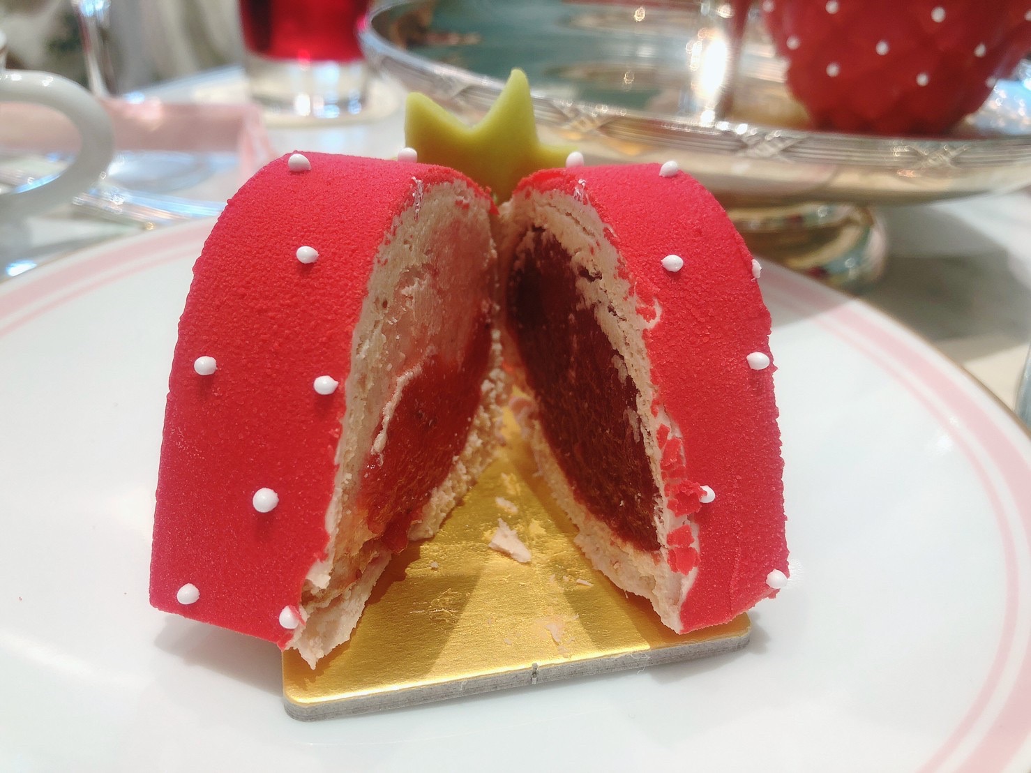 食べるのがもったいない お持ち帰りできる都内の かわいすぎるスイーツ 4選 ローリエプレス