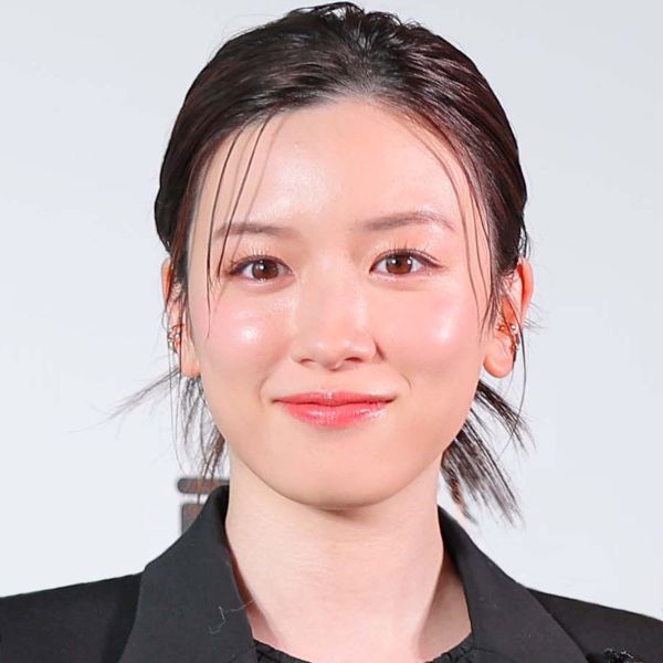 永野芽郁のストーリーズは余裕の表れか？ インスタに上がった海外 ...