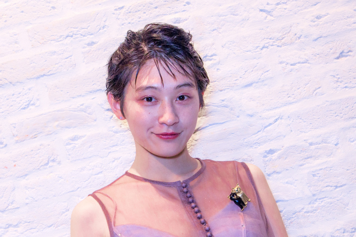 コムアイ 水曜日のカンパネラ インタビュー お風呂に入った猫がシュッと細くなってしまうところが情けなくて愛しい 18年7月18日 エキサイトニュース