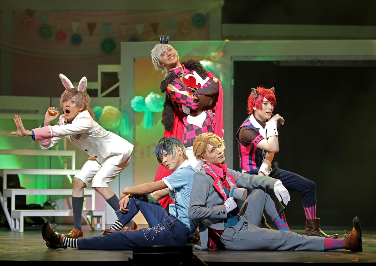 エーステ Mankai Stage A3 初の春組単独公演は 不思議の国の青年アリス ぜんまい仕掛けのココロ を展開 2019年4月26日 エキサイトニュース