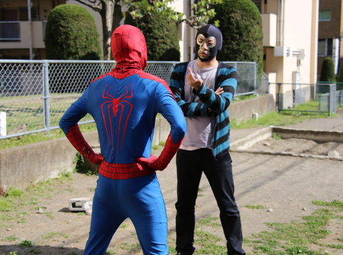 動画 人のマスクをパクリやがって 横山緑とスパイダーマンが マスクマン 対決 14年4月28日 エキサイトニュース