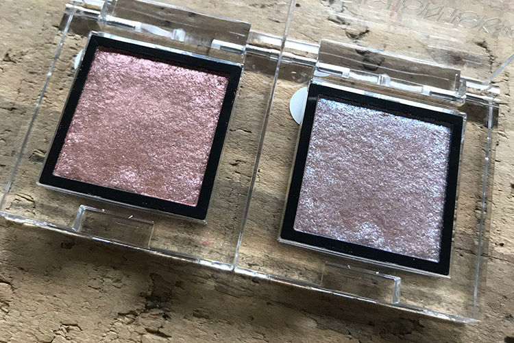 Addiction秋冬速報 The Eyeshadow 大幅リニューアルで質感レイヤードの魔法をかける 年8月28日新発売 ローリエプレス