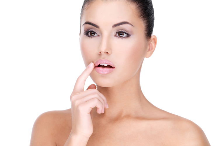 唇の縦ジワ改善法 うるおいたっぷりの滑らかな口元へ ローリエプレス