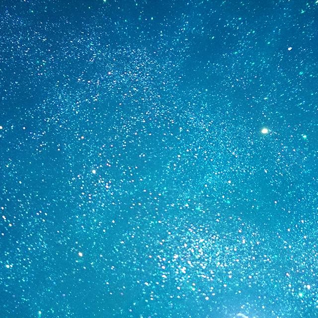 青 宇宙好き必見 バスタブの中に青い銀河を誕生させる入浴剤を試してみた 17年1月14日 エキサイトニュース
