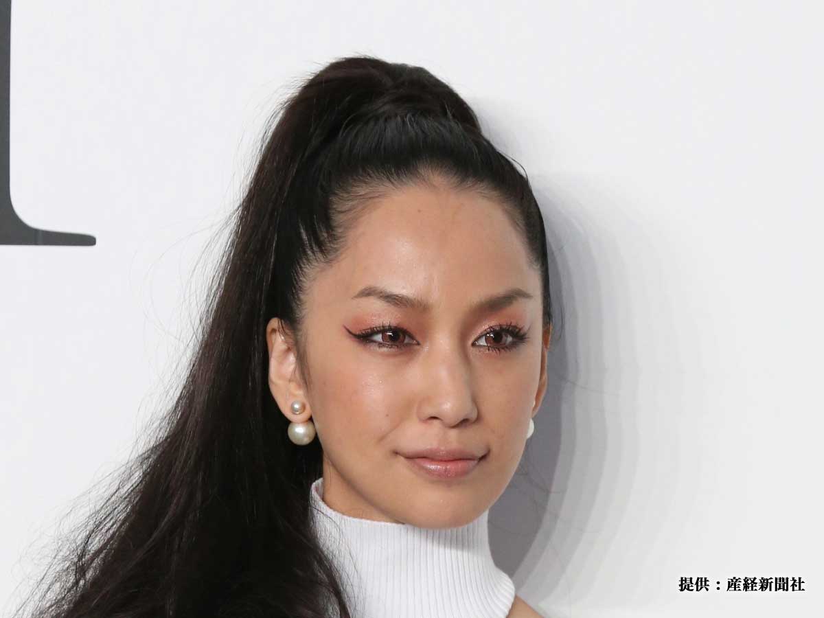 中島美嘉が 少し恥ずかしい と自撮りショット公開 ２万人以上が いいね 年7月13日 エキサイトニュース