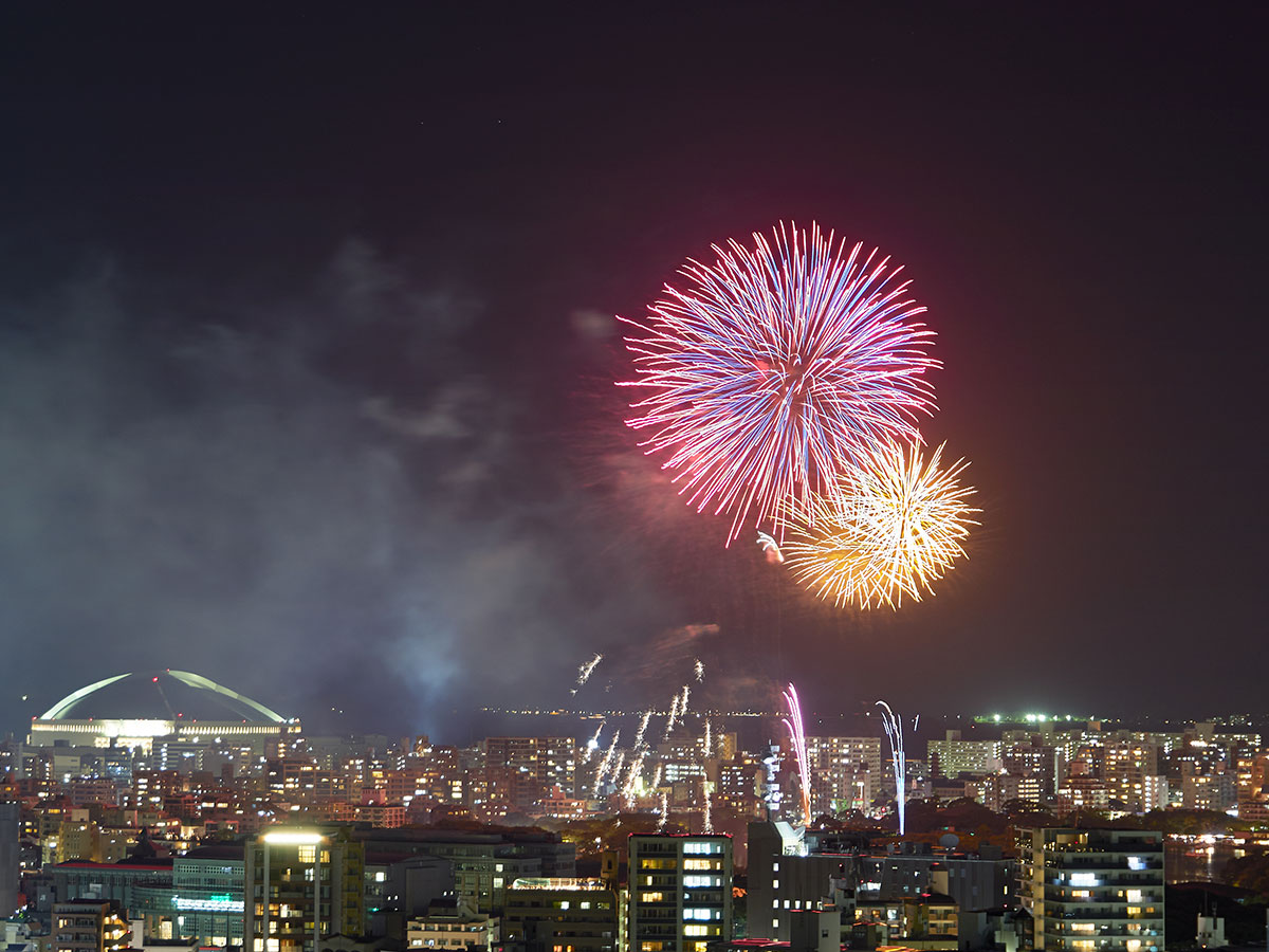 ７月２４日夜８時から全国一斉で花火が上がる さらに大阪では翌日も 年7月24日 エキサイトニュース