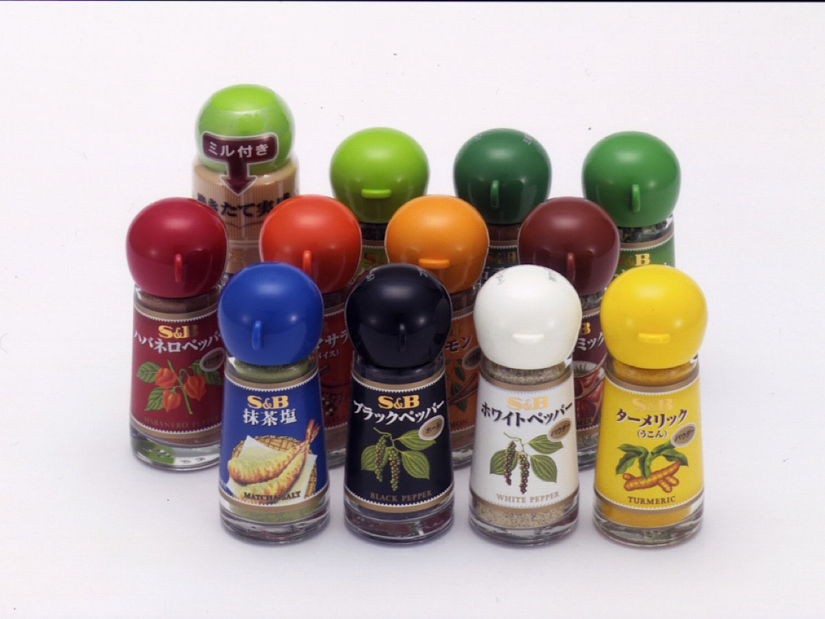 風味を保ち 固まらないために スパイス瓶についてエスビー食品さんに聞きました 21年6月14日 エキサイトニュース