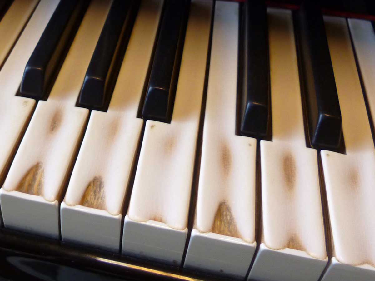 音楽大学のピアノ 鍵盤をよく見ると 胸が熱くなった これはすごい 22年5月30日 エキサイトニュース