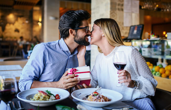 いつもおごってくれる彼にどんな風にお返しすればいい マネしたいありがとうの方法 年7月4日 エキサイトニュース