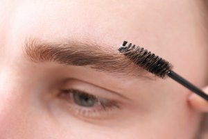 保存版 眉マスカラの使い方 選び方を徹底解説 ローリエプレス