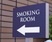 屋内全面禁煙化まであと8か月 パチンコ店は部分喫煙化のノウハウが詰まっている 19年8月21日 エキサイトニュース