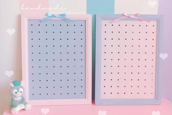 ハマる女の子続出中 100均で手に入る 有孔ボード の収納術がオシャレすぎ ローリエプレス ハマる女の子続出中 100均で手に入る 有孔ボード の収納術がオシャレすぎ ローリエプレス