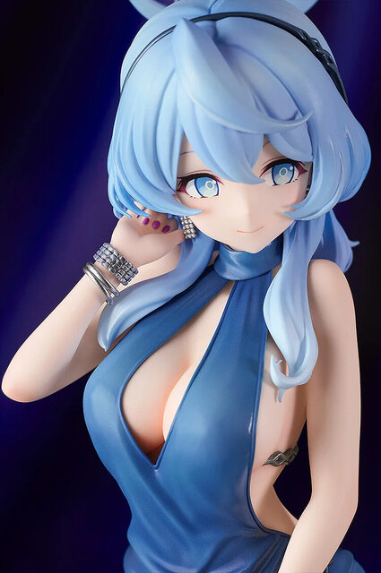 ブルアカ アコ(ドレス) 1/7 完成品フィギュア Inside_167120_1.jpg
