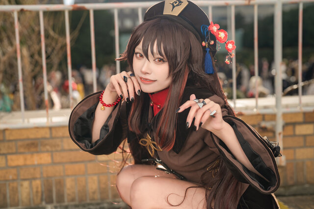 原神 胡桃 コスプレ コスプレ】『原神』胡桃の豊かな表情と絶妙な