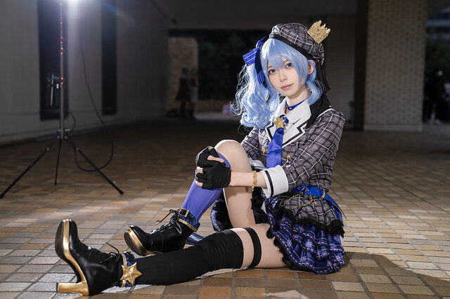 コスプレ】クールでキュート！アイドル衣装のすいちゃんが美しく輝く 