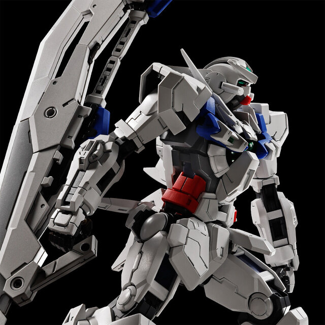 ストライクノワール とアストレア＋プロトGN ガンダムアストレア」が新規造形の「プロトGNツインブロードブレイド