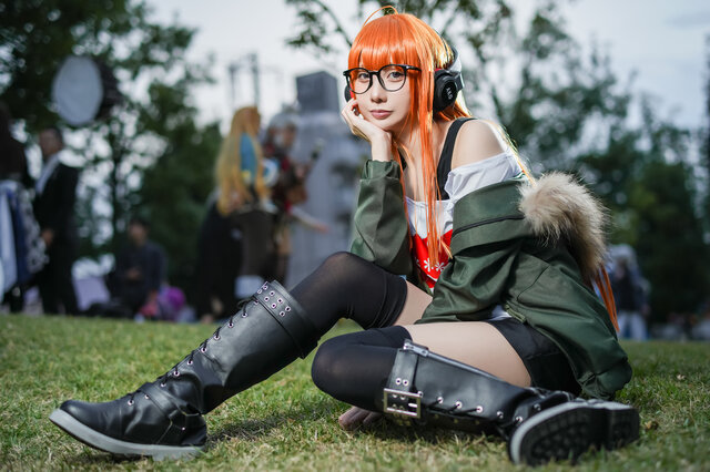 コスプレ】眼鏡女子といえば『ペルソナ』佐倉双葉？スタイル抜群の美女