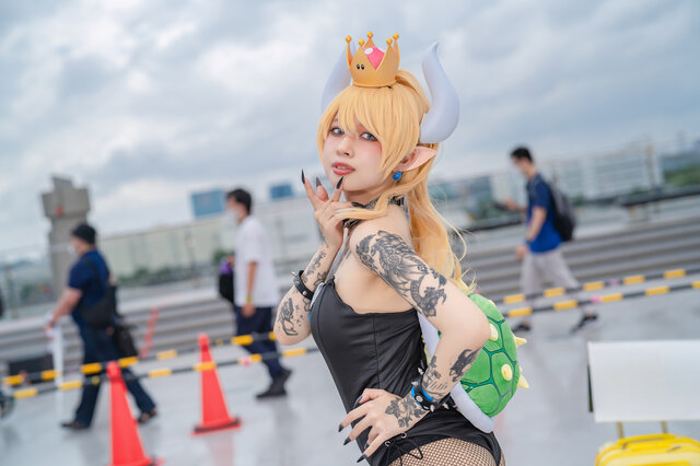 コスプレ】美少女マリオだけじゃない！「C102」に現れた”クッパ