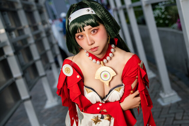 コスプレ】健康的な小麦肌に抜群のスタイル！『ゼンゼロ』の歌姫