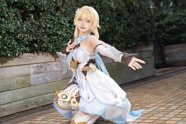 コスプレ】未来を見つめる澄んだ瞳にドキッ！あらゆるポーズが絵になる