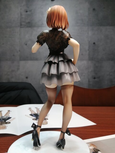 α1 ライザのアトリエ 太もも&後ろ姿&横になる ライザ スリーブ&プレイマット α1 ライザのアトリエ 太もも&後ろ姿&横になる ライザ スリーブ&プレイ