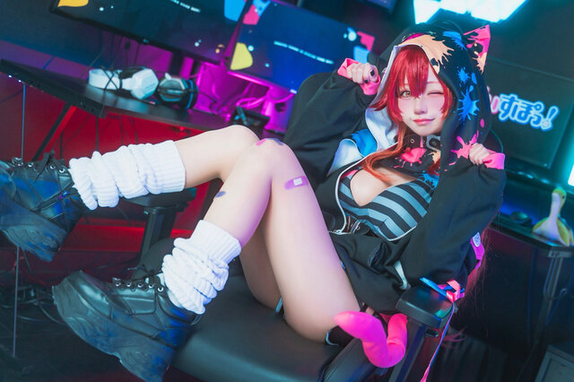 コスプレ】11月27日は「ぶいすぽっ！」“猫汰つな”誕生日！通常衣装から