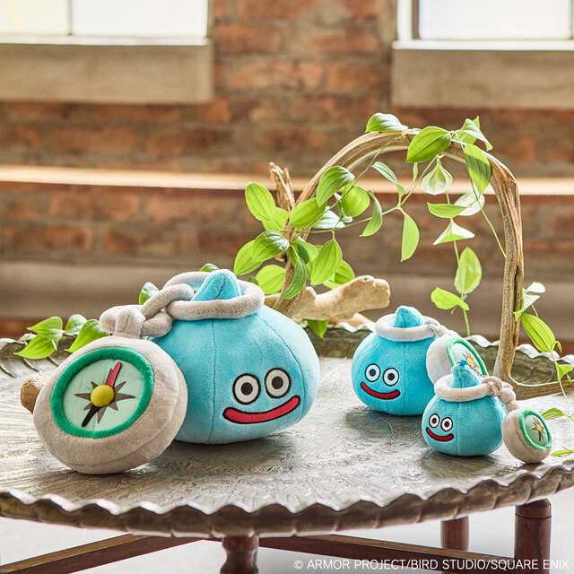 スラミチと一緒にお出かけ！『ドラクエウォーク』ぬいぐるみや