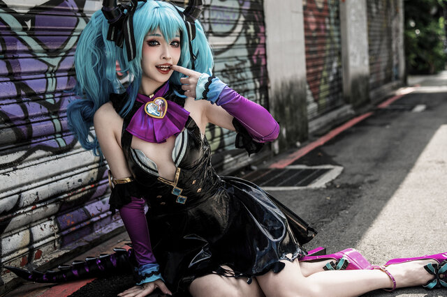 コスプレ】香港美女が魅せる「初音ミク」の小悪魔っぷりにやられた