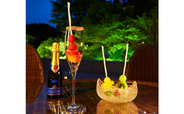 東京タワーを眺めながらフルーツ シャンパン 東京プリンスホテルの女子会プランがオシャレ 17年6月25日 エキサイトニュース