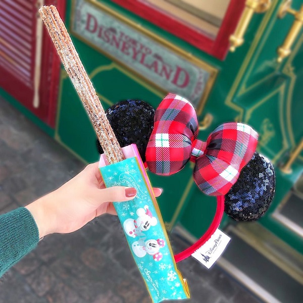 ディズニーを100 満喫するコツは カチューシャ 選びにあり 秋冬おすすめカチューシャを7つ厳選 ローリエプレス