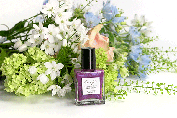 コゼットジョリ」の限定色が美しすぎる。紫陽花を表現したネイルで