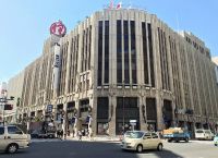 日本の百貨店はまた同じ道をたどるのか？
