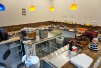 小さな定食屋に“お手伝い”が全国から集まる理由