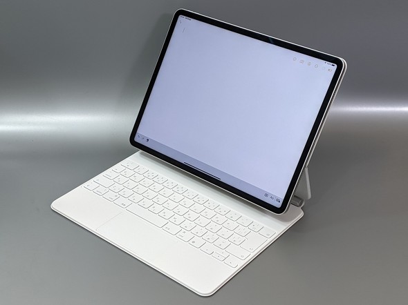 モデルチェンジの理由は？　第5世代12.9インチiPad Pro用「Magic Keyboard」の秘密を探る (2021年8月3日) - Vimarsana News