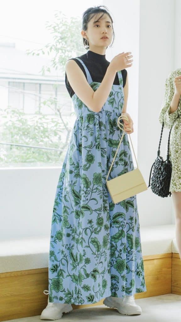 Zara ダサく見えない服だけ 春の花柄コーデ4選 ローリエプレス