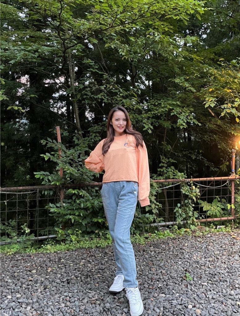 Nike 真っ白じゃない エアフォース1で差をつけて コーデ付き ローリエプレス