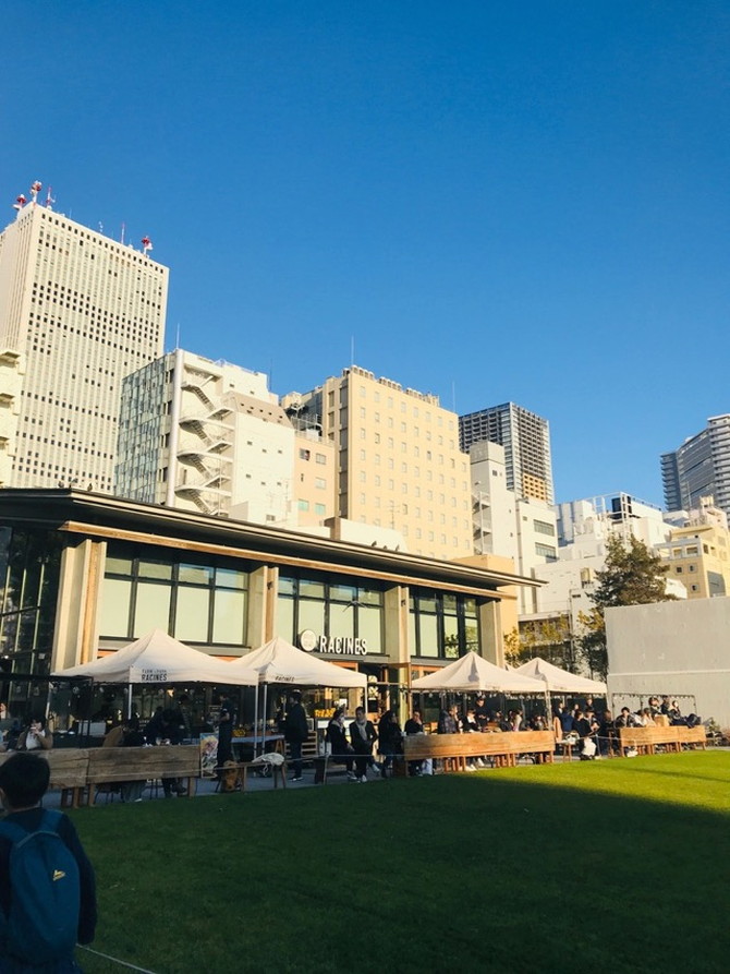 池袋駅近 席数50席以上のゆったり広 いカフェ5選 100席以上の店も ローリエプレス