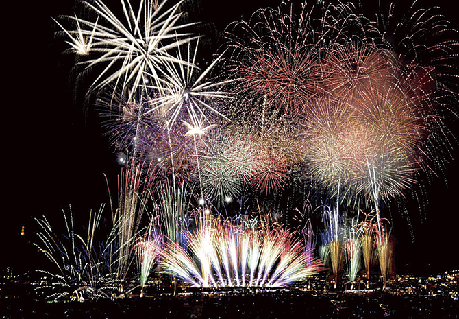 名古屋から1時間 19年7月8月の花火大会おすすめ28選 クチコミ 穴場情報も ローリエプレス
