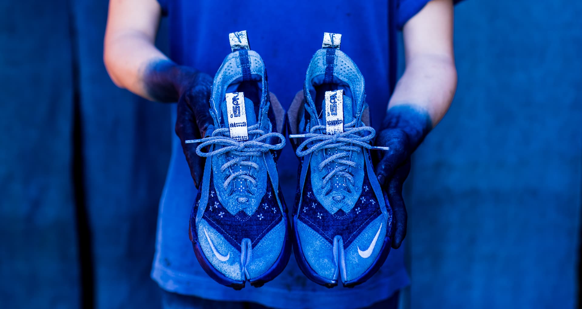 Nike ドリフター ISPAメンズシューズ 足袋が着想源のNIKEスニーカーに藍染モデル「ISPA ドリフター Indigo