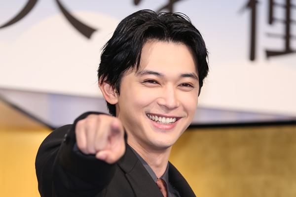 吉沢亮の渋沢栄一がイケメンすぎと話題 1万円札化望む声も 19年9月10日 エキサイトニュース