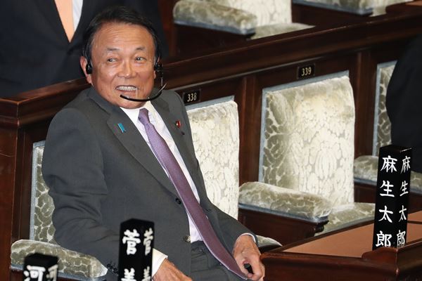 6人家族なら 民度が 麻生太郎氏コロナ禍 暴言 振り返る 年12月23日 エキサイトニュース