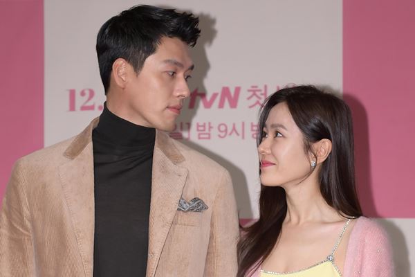 ヒョンビン 彼女と同じ香水を 交際直後にあった におわせ 21年1月7日 エキサイトニュース