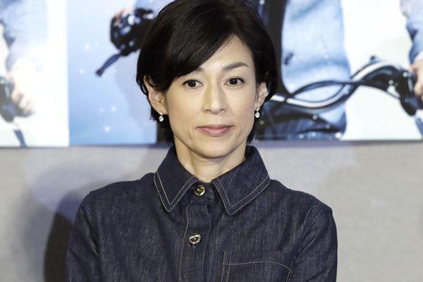 鈴木保奈美　深夜帰宅NG、豪邸に自室なし…苦悩した石橋貴明の"束縛" (2021年7月17日) - Vimarsana News